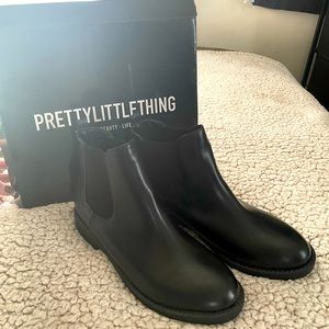 PrettyLittleThing Black Boots
